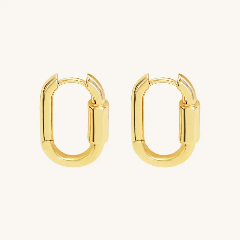 Camilla Hoops