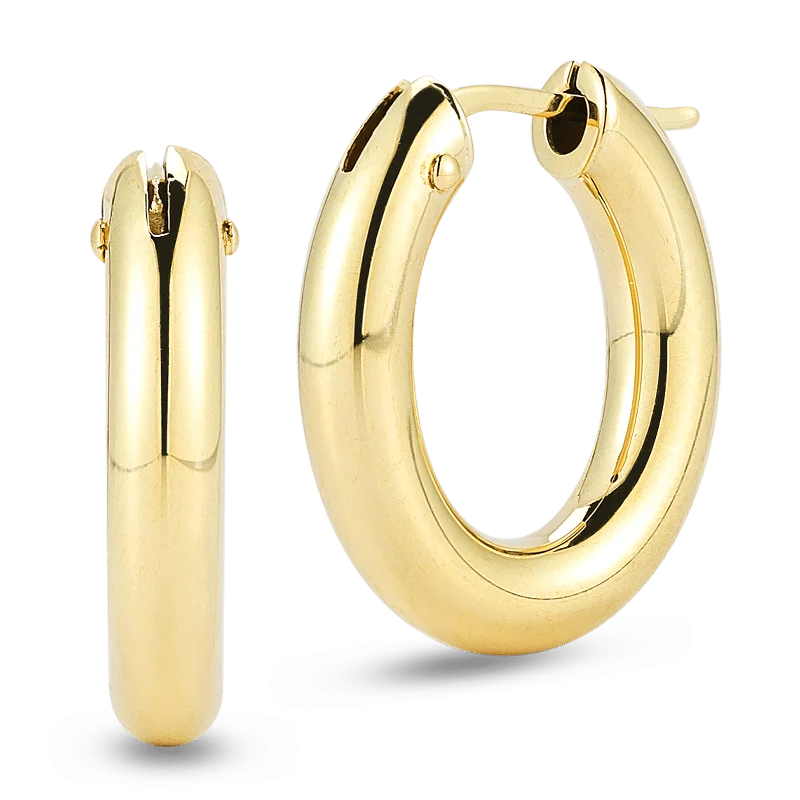 18K Gold Oval Hoop Earrings