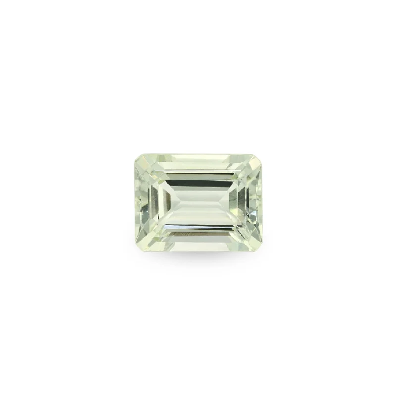 BESPOKE 2.22CT LIGHT GREEN BERYL