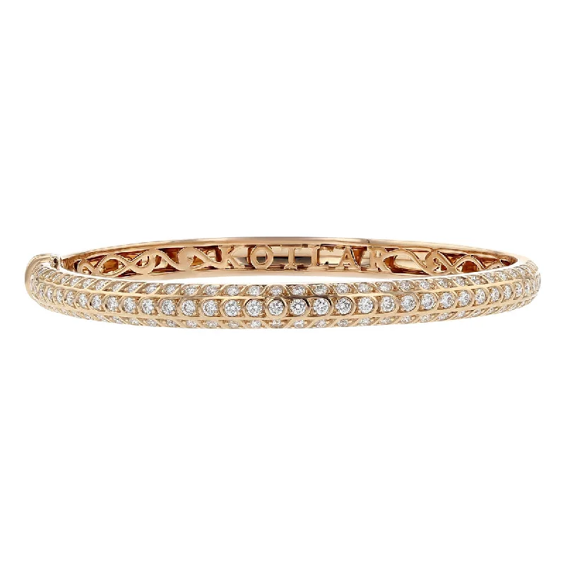 Chevron Artisan Scallop Pave Bangle